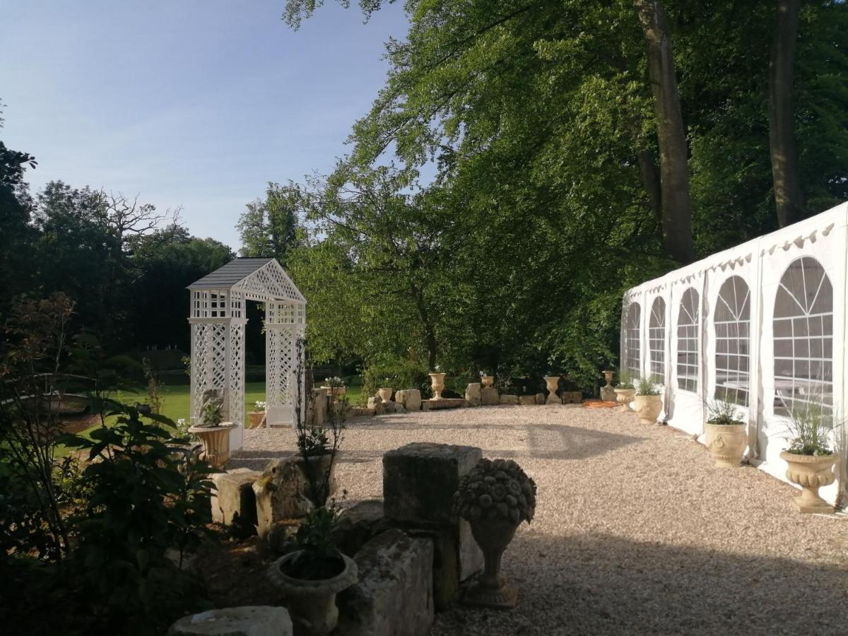 Chambre E Andre Le Domaine Des Jardins De Bracquetuit Exteriör bild