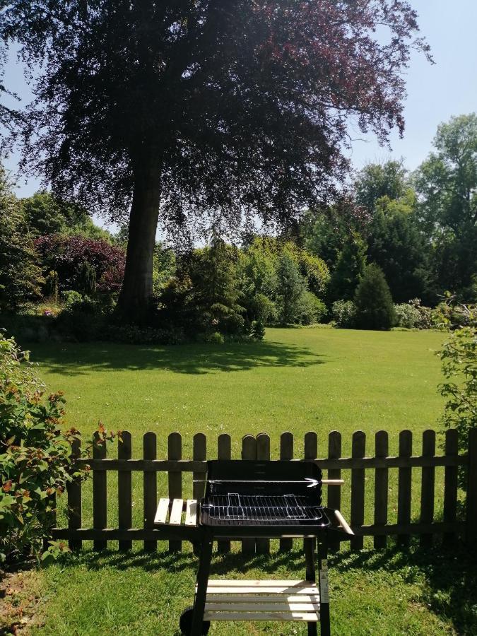 Chambre E Andre Le Domaine Des Jardins De Bracquetuit Exteriör bild